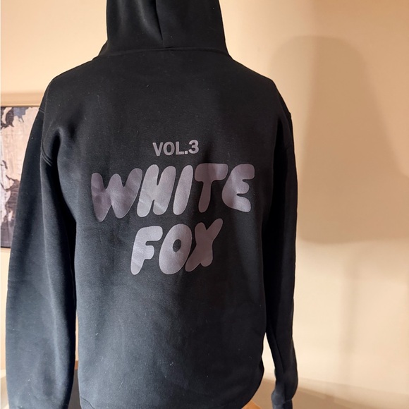 White Fox Boutique Black Hoodie - Picture 2 of 4